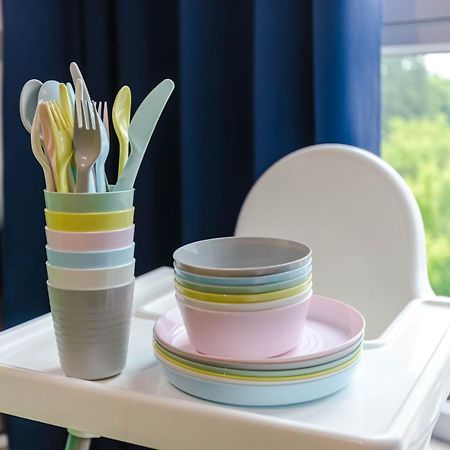 Chill Apartments Family Apartments ワルシャワ エクステリア 写真