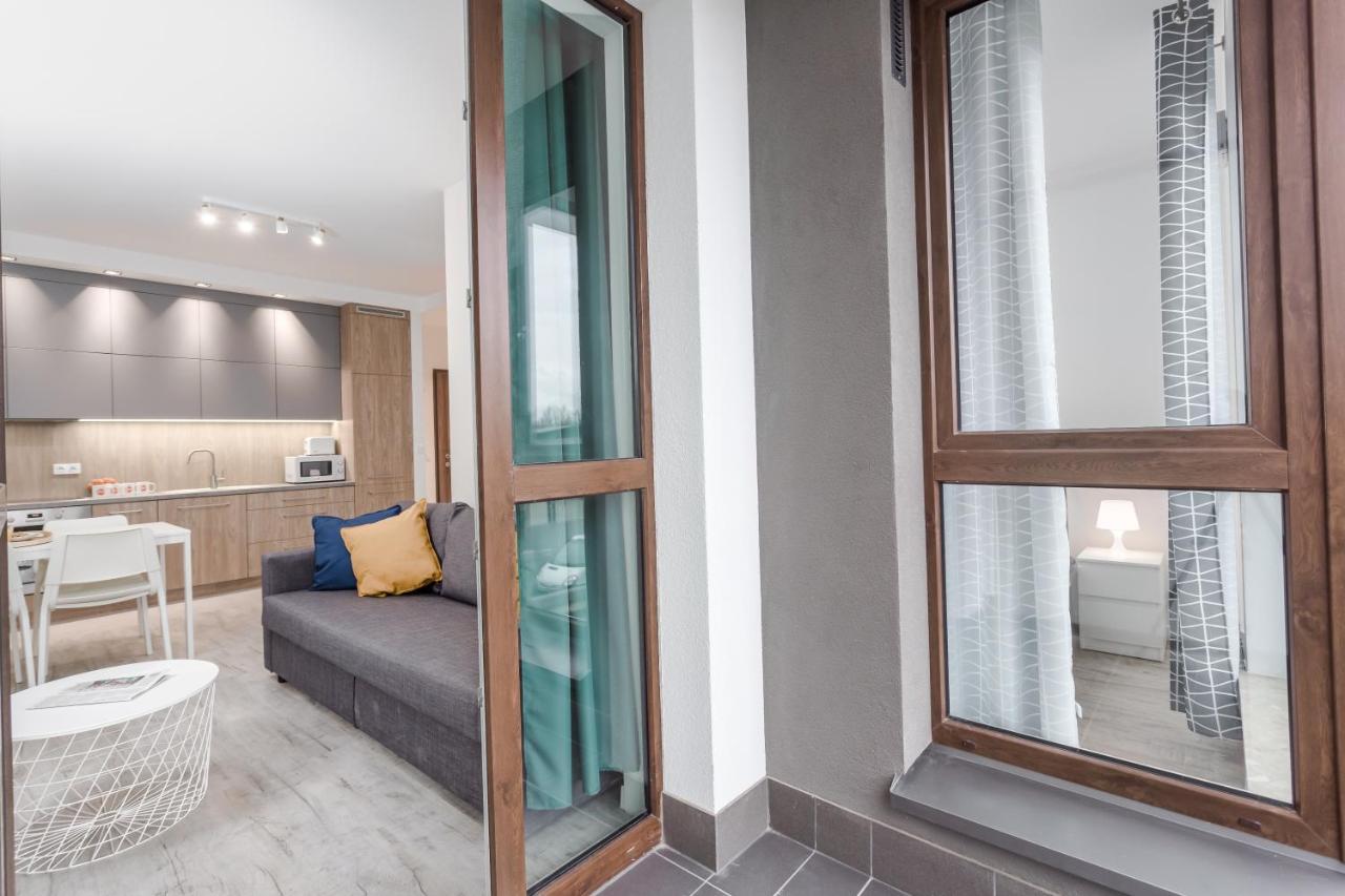 Chill Apartments Family Apartments ワルシャワ エクステリア 写真