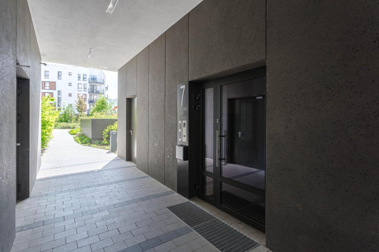 Chill Apartments Family Apartments ワルシャワ エクステリア 写真