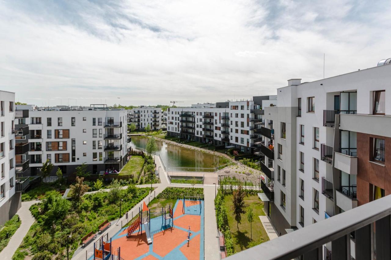 Chill Apartments Family Apartments ワルシャワ エクステリア 写真