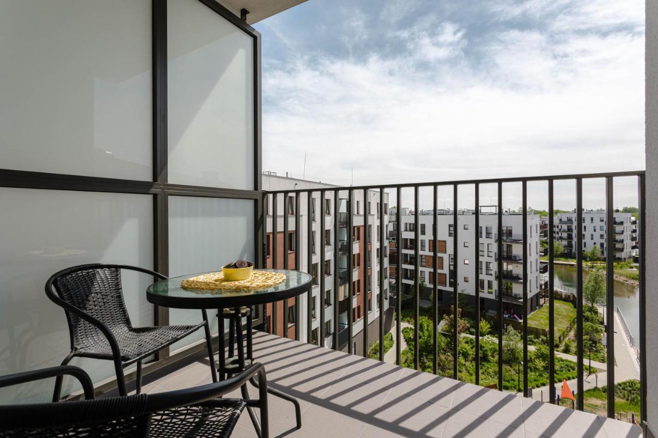 Chill Apartments Family Apartments ワルシャワ エクステリア 写真