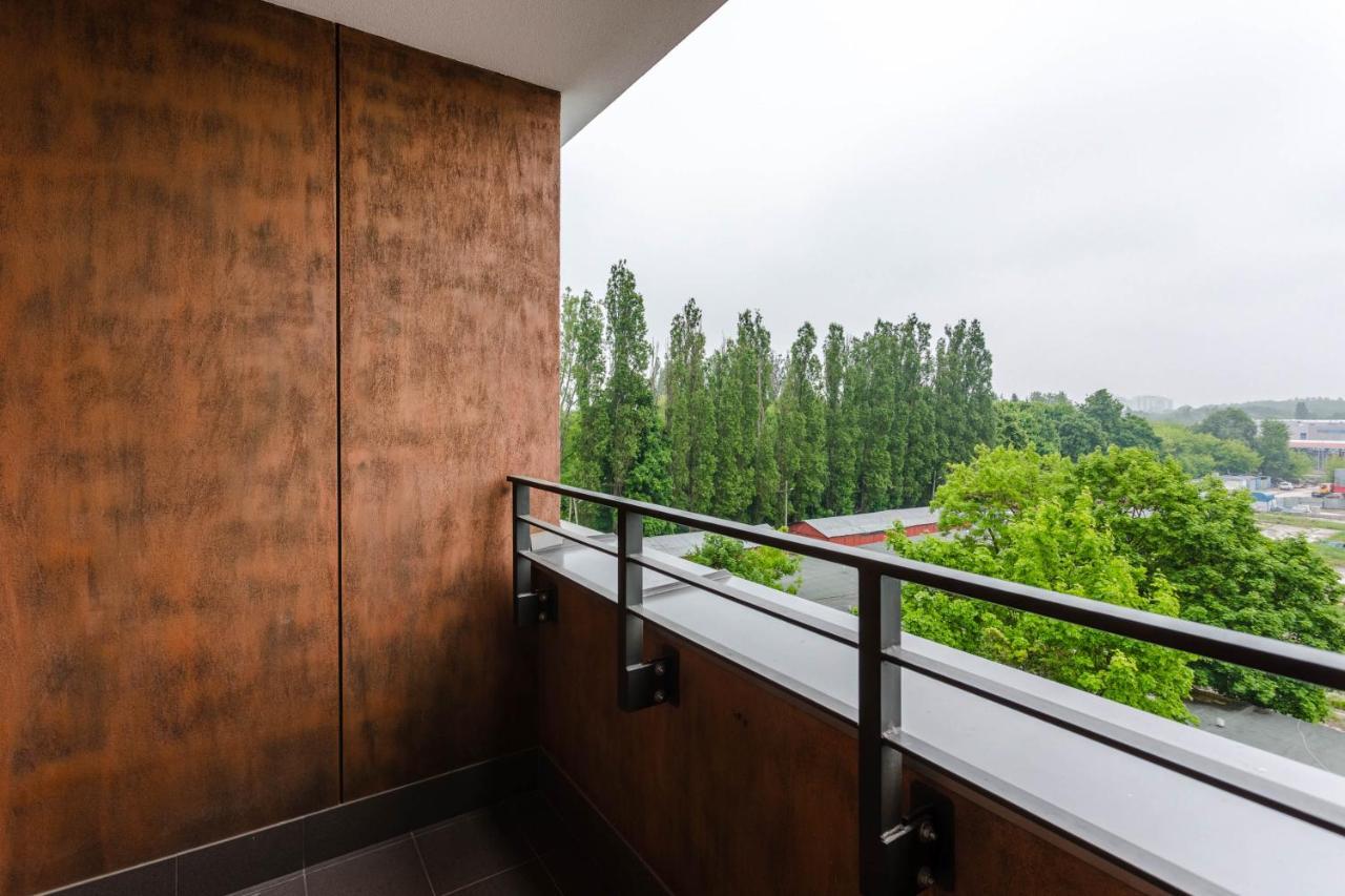 Chill Apartments Family Apartments ワルシャワ エクステリア 写真