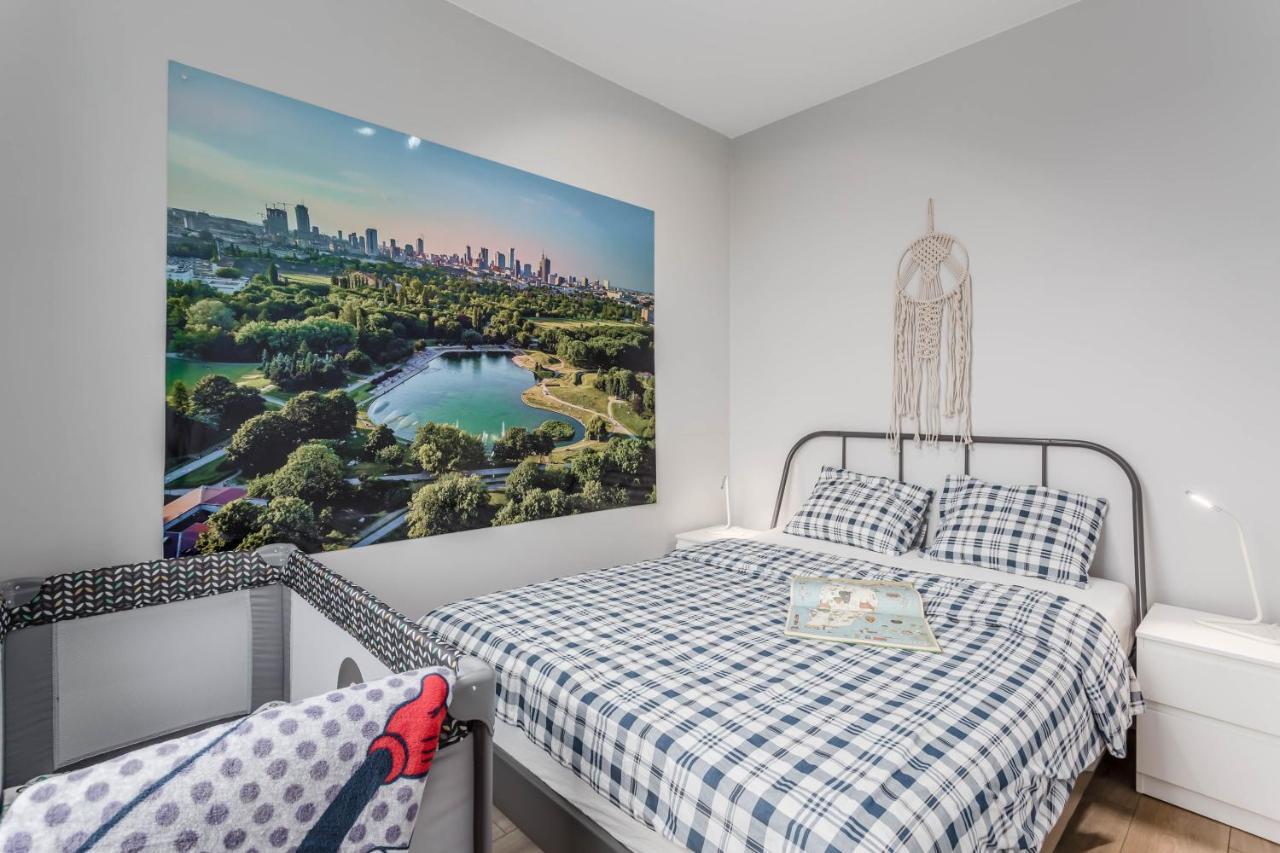 Chill Apartments Family Apartments ワルシャワ エクステリア 写真