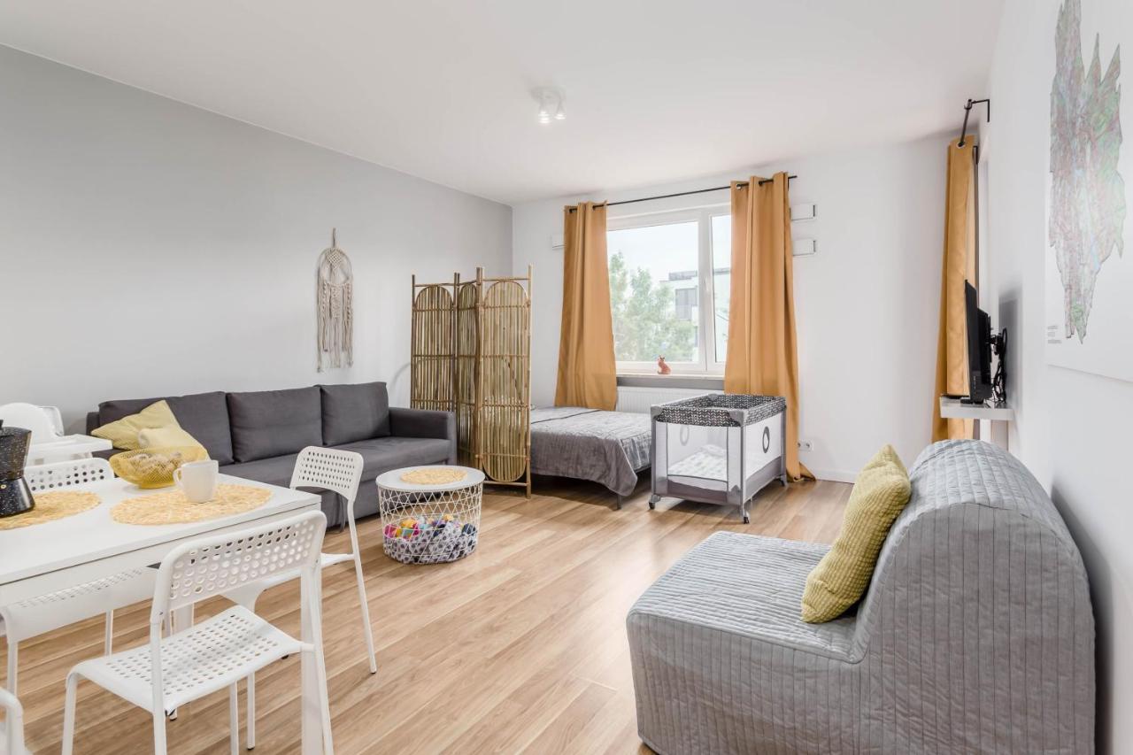 Chill Apartments Family Apartments ワルシャワ エクステリア 写真