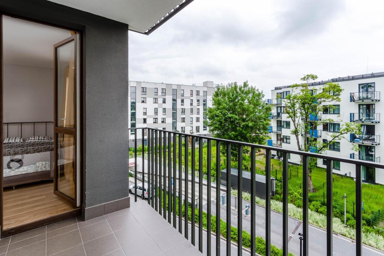 Chill Apartments Family Apartments ワルシャワ エクステリア 写真