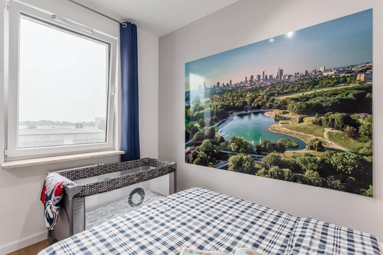 Chill Apartments Family Apartments ワルシャワ エクステリア 写真