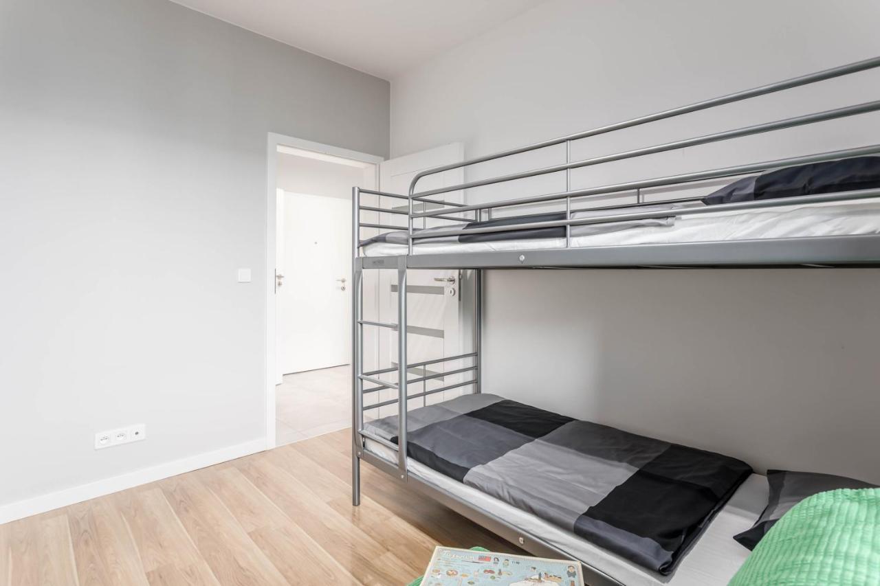 Chill Apartments Family Apartments ワルシャワ エクステリア 写真
